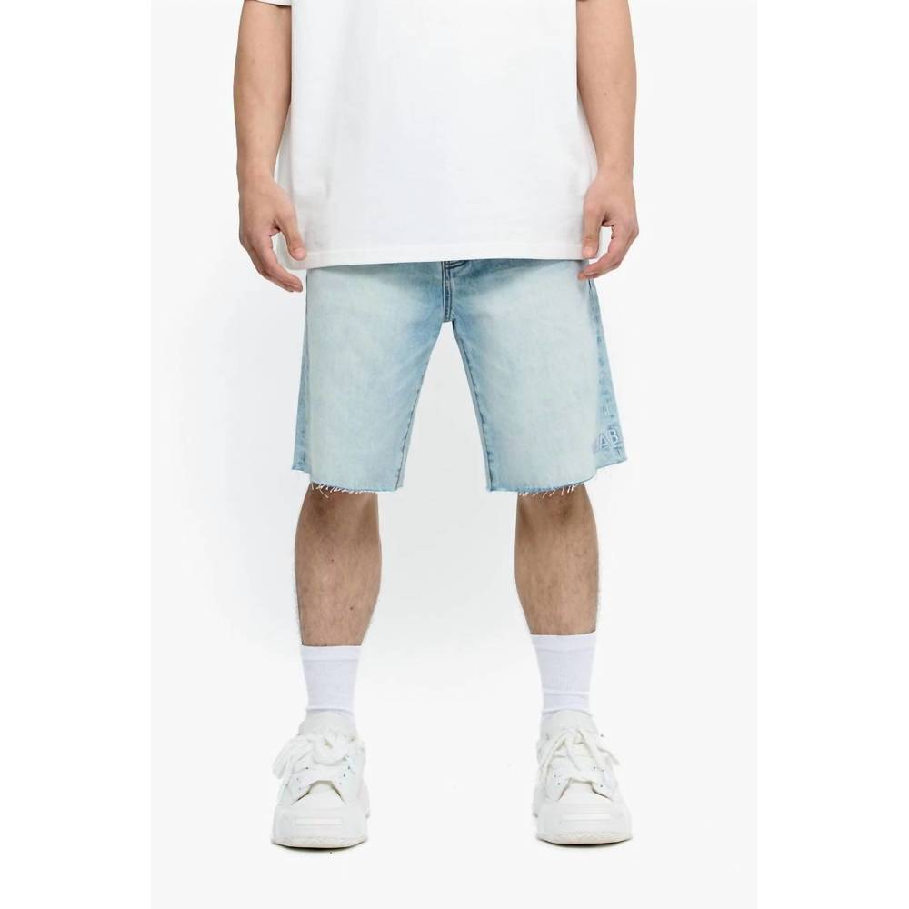 NEW VALABASAS mr. shorts in light wash